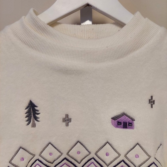 Tanjay Cream Embroidered Novelty Ski Fleece Pullover Sweatshirt Women's S Granny - Picture 3 of 8
